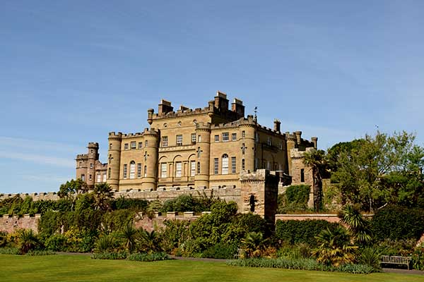 Castillo de Culzean visto desde los jardines